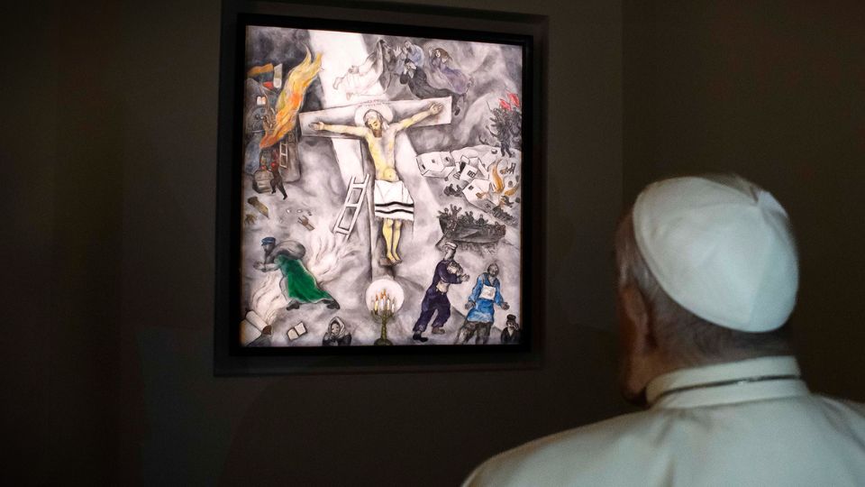 Pope Francis’s Favorite Painting: Chagall’s ‘White Crucifixion’ Brings Hope to Rome