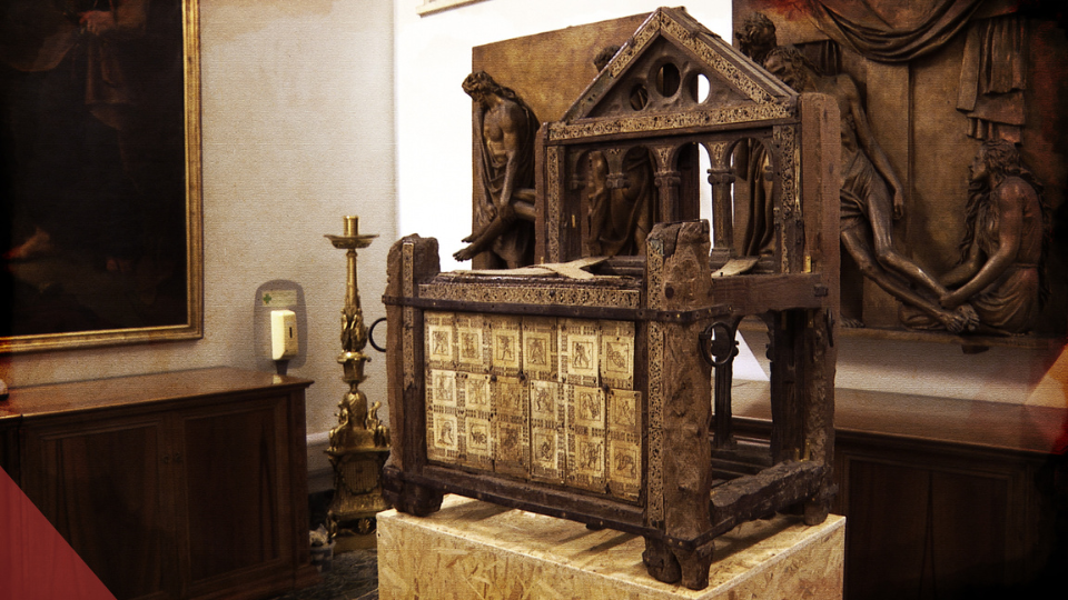Rare Vatican Relic on Display: The Story Behind St. Peter’s Chair 
