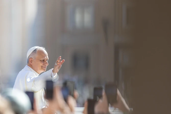 Pope Leo XIV expresses his closeness to persecuted Christians in the Middle East