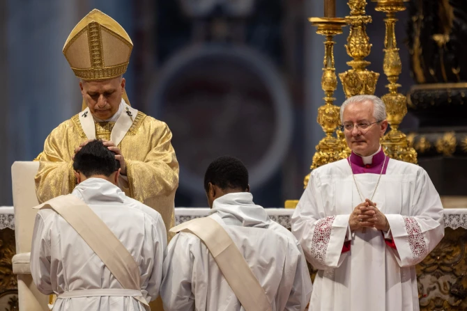 Pope Leo XIV ordains 32 priests on Sacred Heart feast