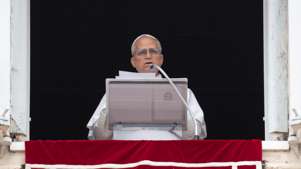 Pope Leo XVI Pleads for Peace after Airstrikes in Iran