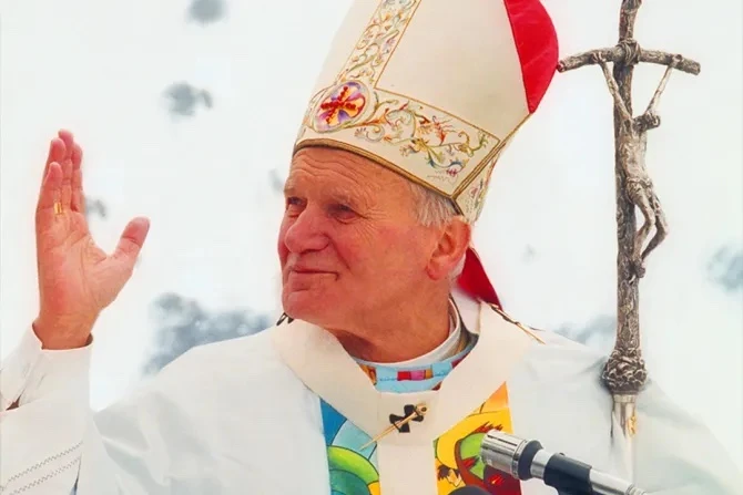 Pope John Paul II 20 Years Later: ‘He Lives In hearts’
